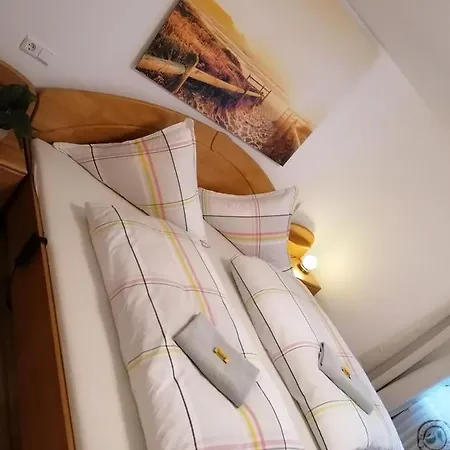 Schrammi's Ferienwohnung *