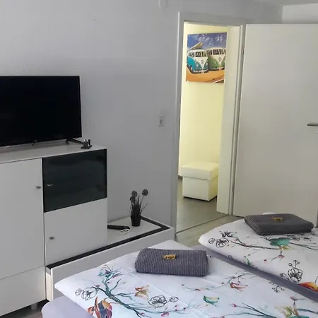 Schrammi's Ferienwohnung Apartment *